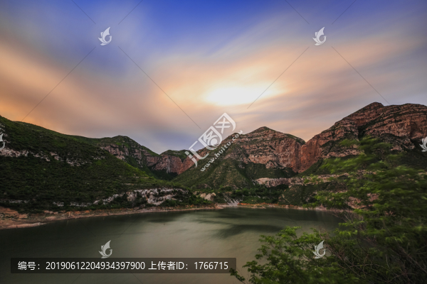 中國山西太原小塔村汾河灣風光