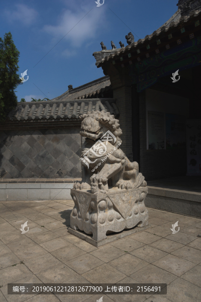 石獅子