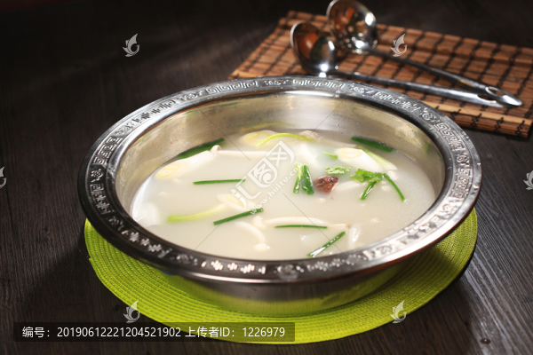 菌湯鍋底