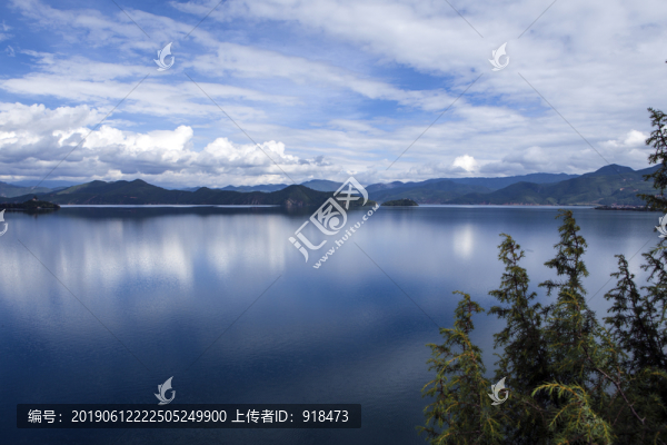 瀘沽湖