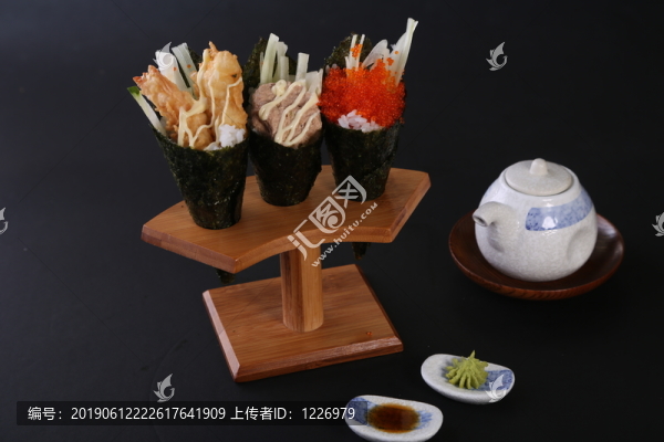 壽司拼盤