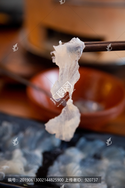 瓦片烤肉