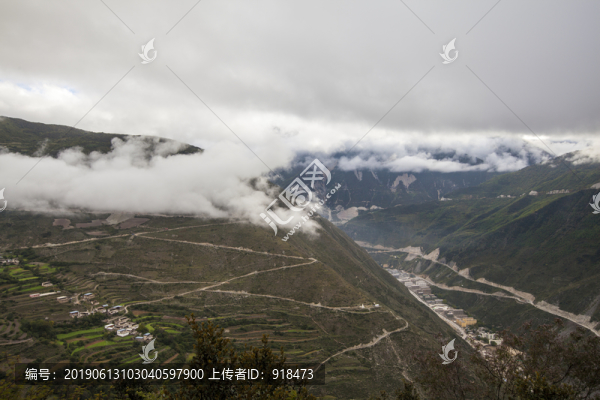 梅里雪山