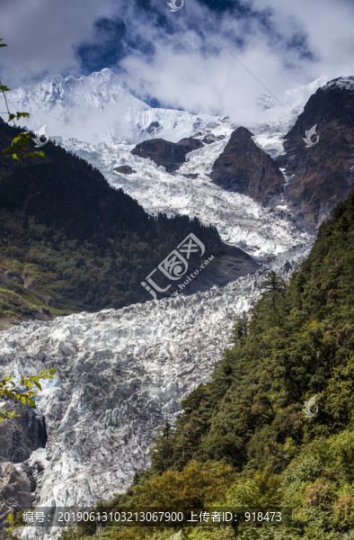 梅里雪山