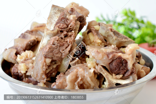 牛骨頭