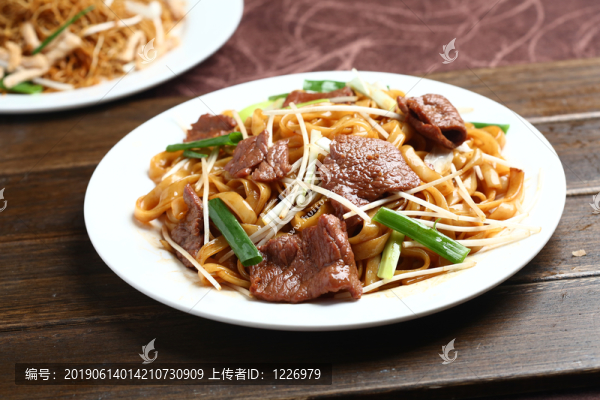 港式炒牛河