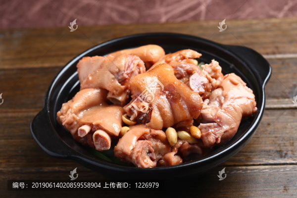 南乳花生炆豬手