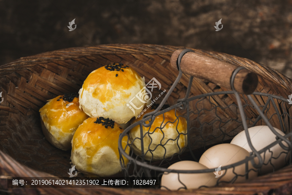 蛋黃酥