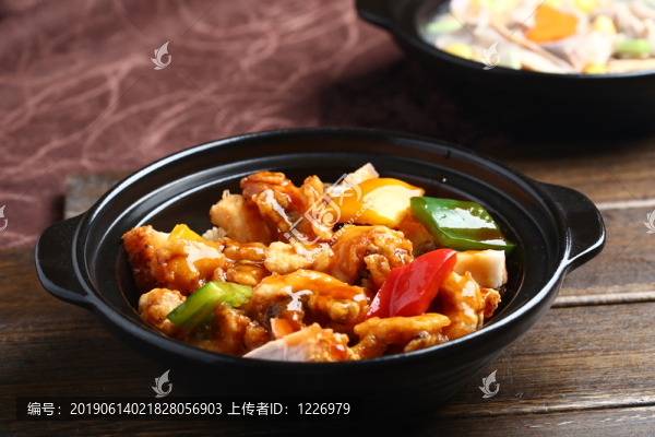 蒜子火腩炆鉗魚