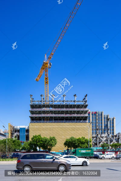 鋼結(jié)構(gòu)建筑工地
