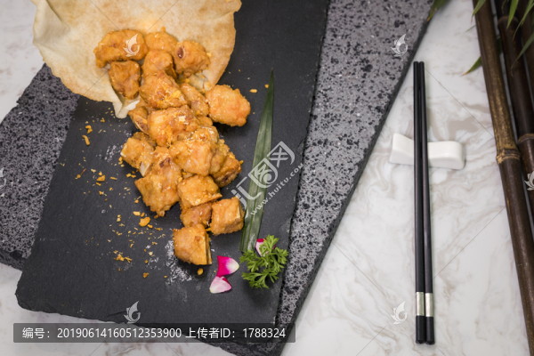 金牌蒜香骨1