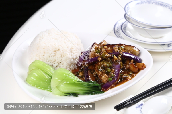 外婆菜肉碎茄子飯