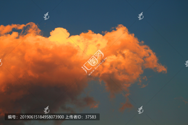 藍天云彩