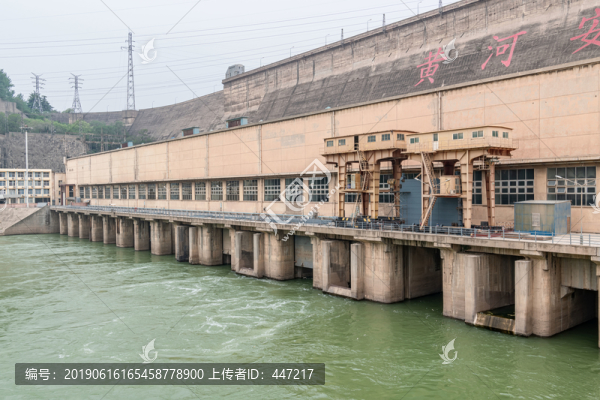黃河三門(mén)峽大壩