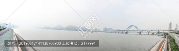 錢塘江與錢塘江大橋全景