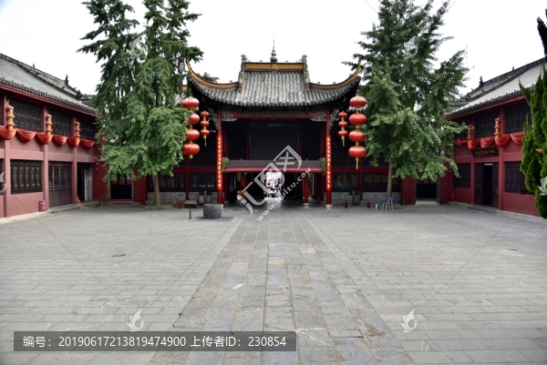 宗教紅墻建筑
