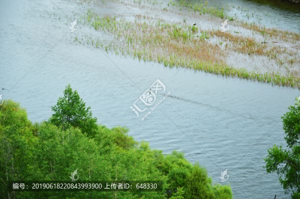 河流風(fēng)光
