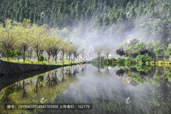 浙江遂昌白馬山山頂胡泊