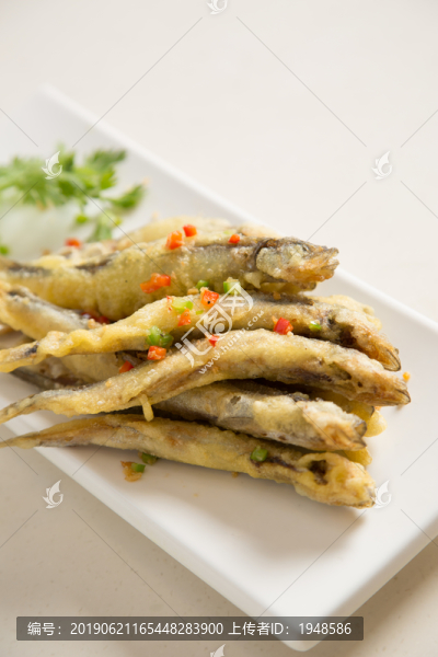 油炸小魚