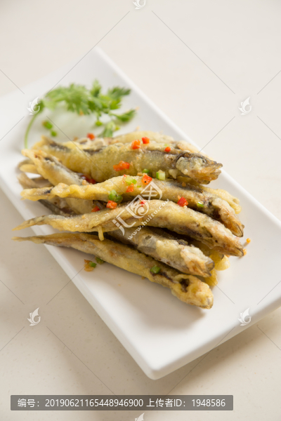 油炸小魚