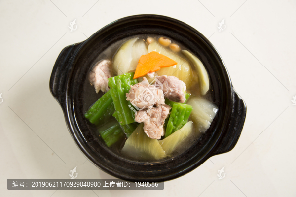 排骨苦瓜湯