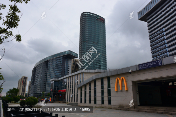南京浦口明發(fā)集團(tuán)大樓