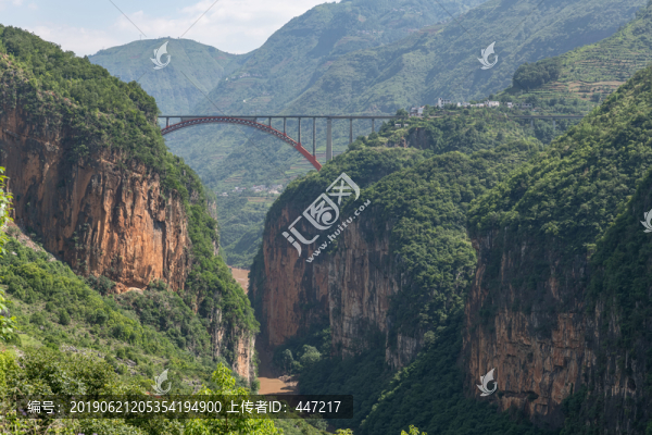 盤(pán)州水盤(pán)鐵路大橋