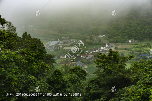 山區(qū)風景