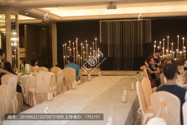 婚禮場(chǎng)景道具
