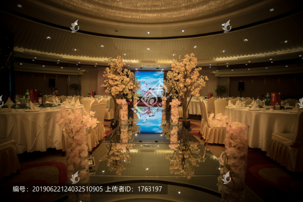 婚禮婚紗場(chǎng)景道具