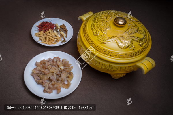 魷魚雞
