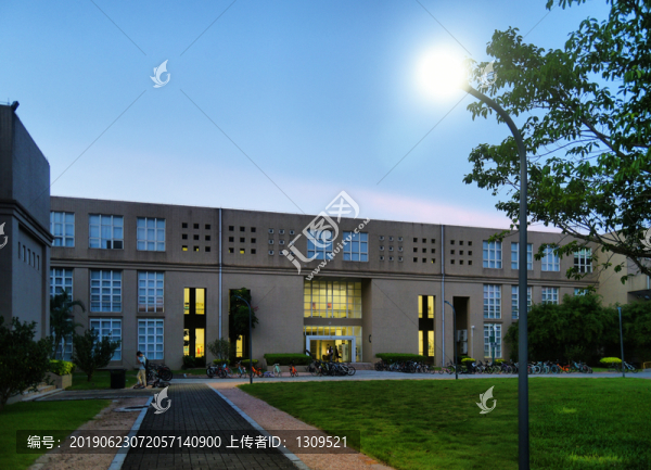 北京師范大學(xué)珠海校區(qū)樂育樓