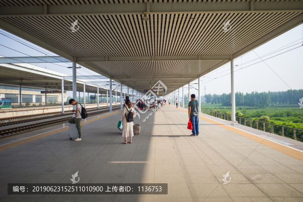 高鐵站臺
