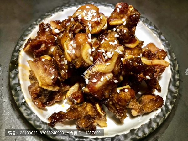燒汁香酥骨