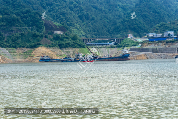 西陵峽風(fēng)光