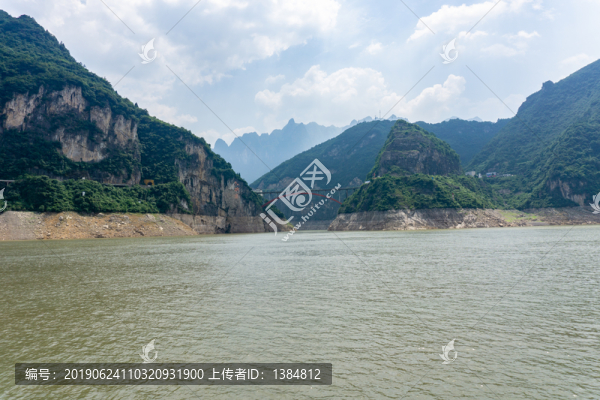 西陵峽風(fēng)光