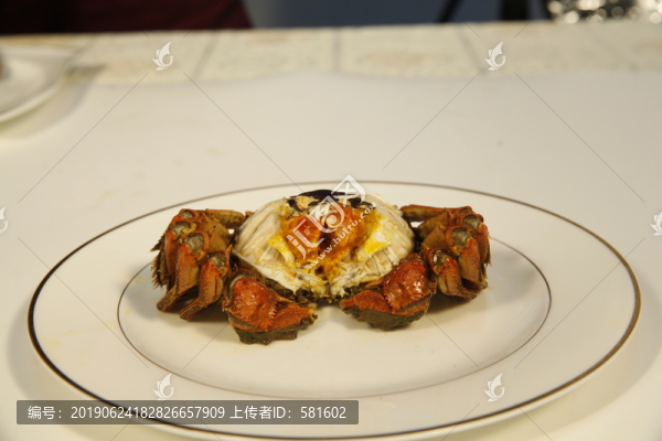陽(yáng)澄湖大閘蟹實(shí)拍
