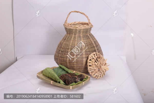 陽(yáng)澄湖大閘蟹實(shí)拍