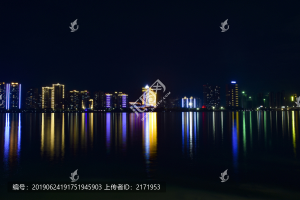 清遠(yuǎn)夜景