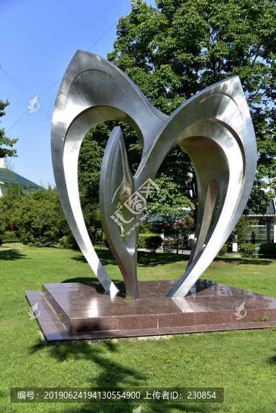 公園不銹鋼雕塑