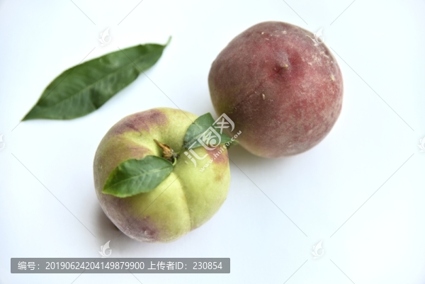 兩只桃子