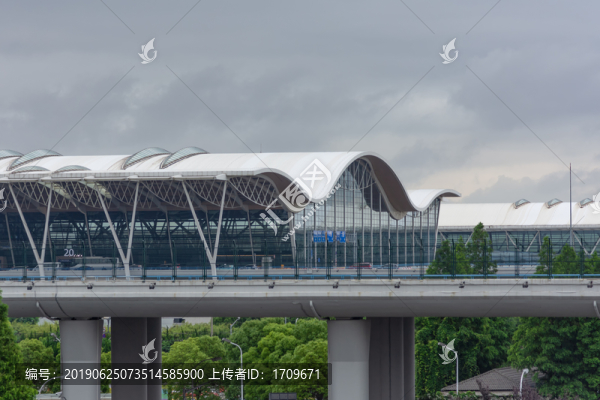 上海浦東國際機(jī)場航站樓