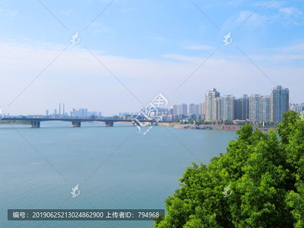 襄陽漢江兩岸風(fēng)光