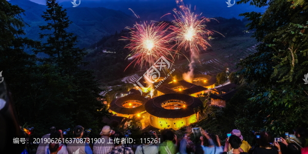 夜景土樓