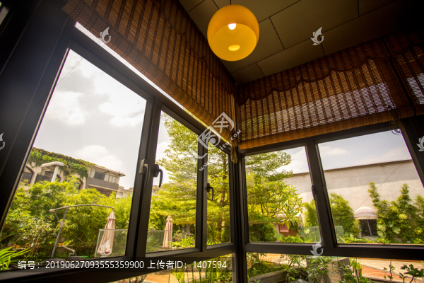 優(yōu)雅餐廳