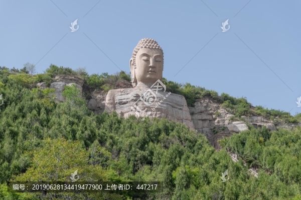 山西太原蒙山大佛