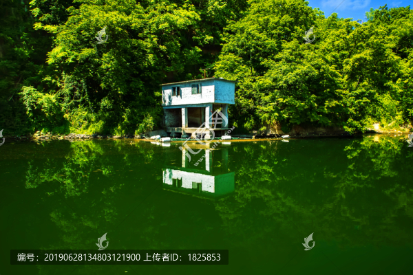 黃椅山玄武湖