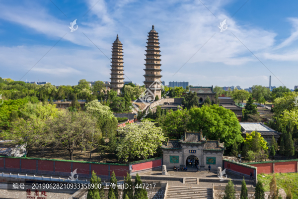 山西太原永祚寺雙塔