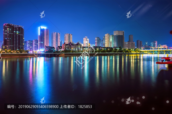 本溪楓葉廣場