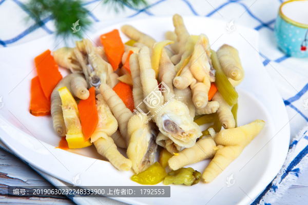 泡椒雞爪